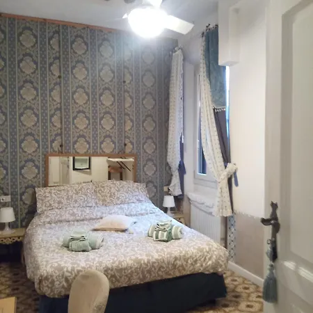 Bed & Breakfast Biennale Venice