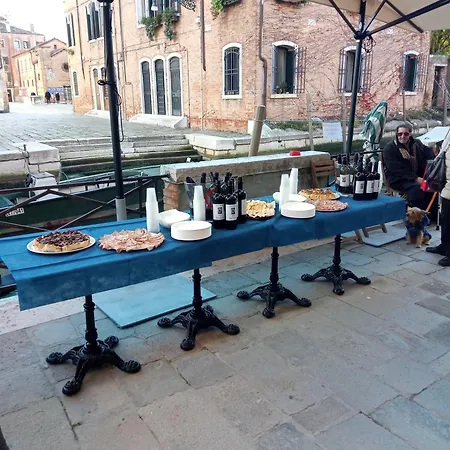 Biennale فندق مبيت وإفطار البندقية