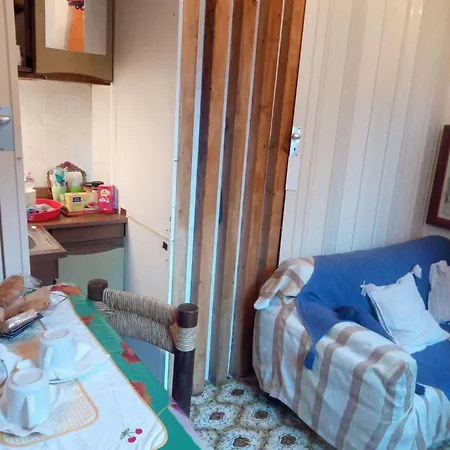 فندق مبيت وإفطار Biennale