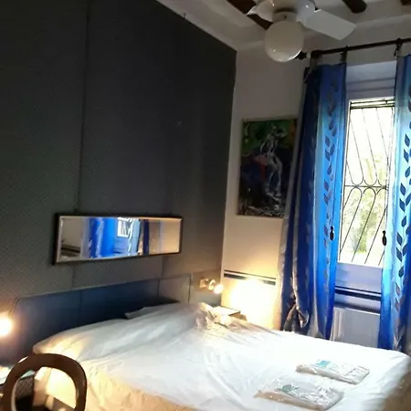 Biennale ベッド・アンド・ブレックファスト