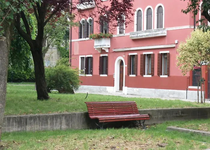 Alojamento de Acomodação e Pequeno-almoço Biennale Veneza