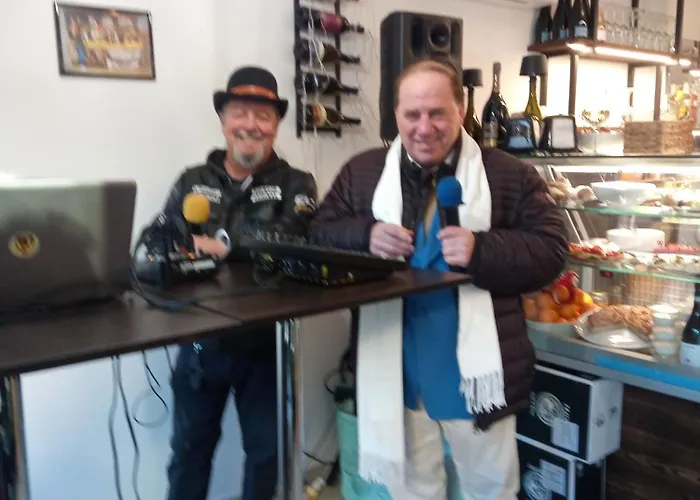 Couette-café Biennale 3*