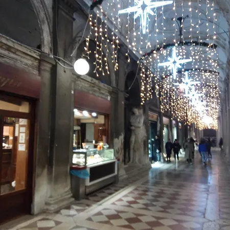 Biennale Couette-café Venise