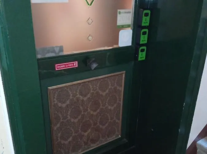 阿隆格拜阿尼住宿加早餐旅馆 3*