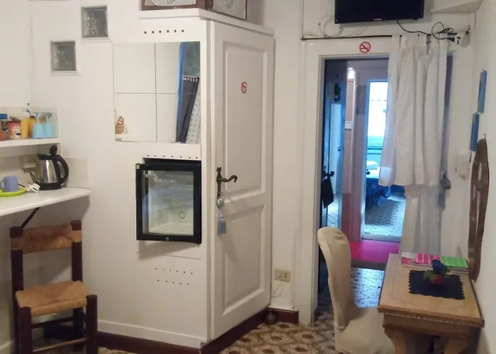 阿隆格拜阿尼住宿加早餐旅馆